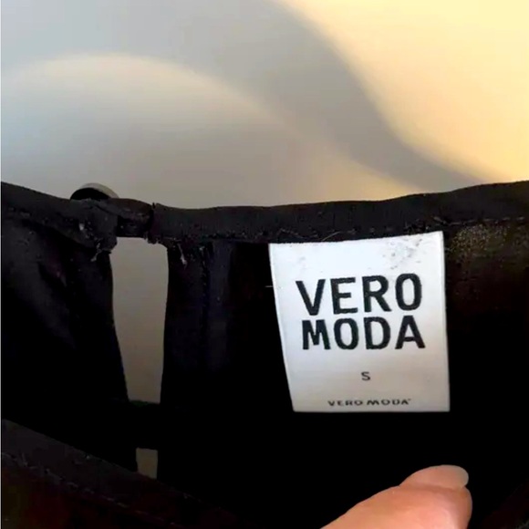 Vero moda tunic with strass - Picture 2 of 3